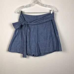 J. Crew Tie-Waist In Chambray Blue Shorts with Pockets Women’s size 8